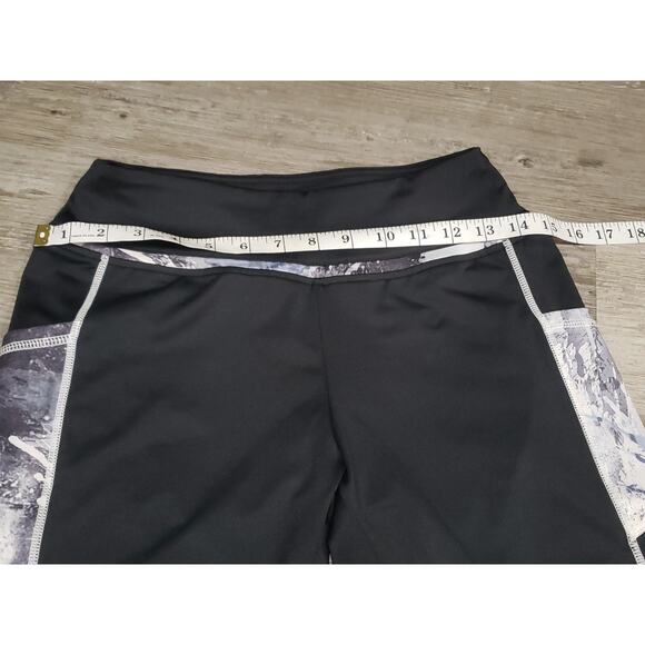 Neon Sweets Black Gray Camo Side Design w. Pockets Leggings Yoga Capri Pants - Picture 6 of 8